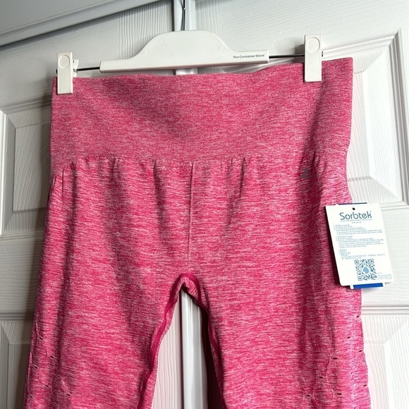 Beachbody Ombre High Rise Crop Pink Light Pink Sorbtek XL - Picture 2 of 7